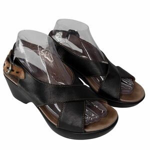 Dansko Jacinda Black /Tan Slingback Leather Criss Cross Strap Sandals Sz 38